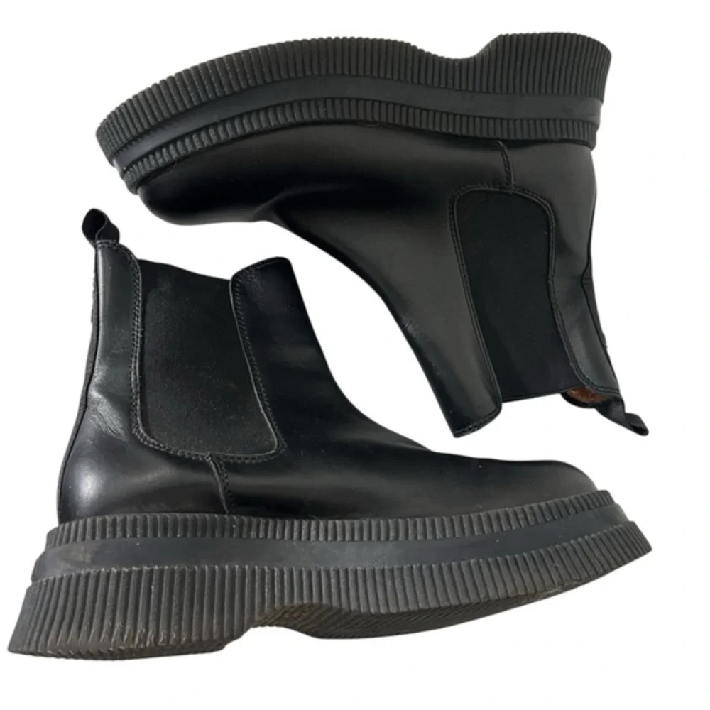 Ganni Black Leather Chelsea‎ Boots Women's US 8 Platform Lug Sole Grunge